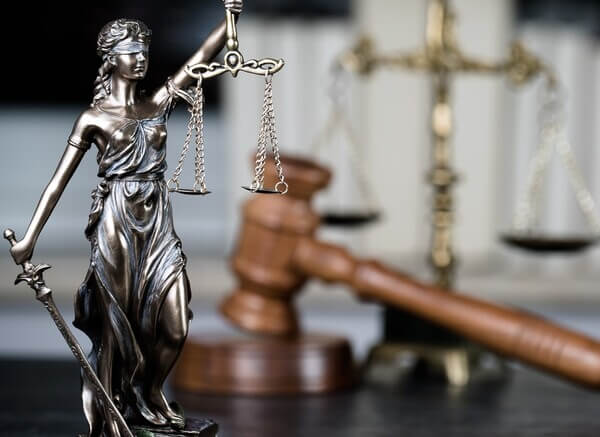 Юридические услуги